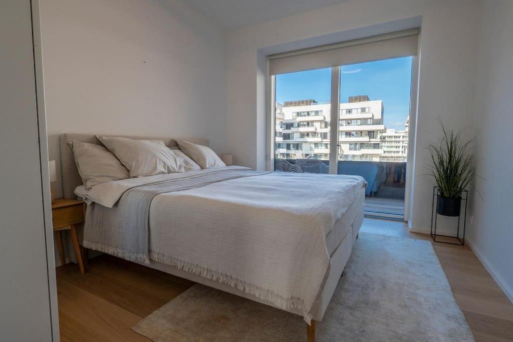 Brand New & Full Sea View In Appartement